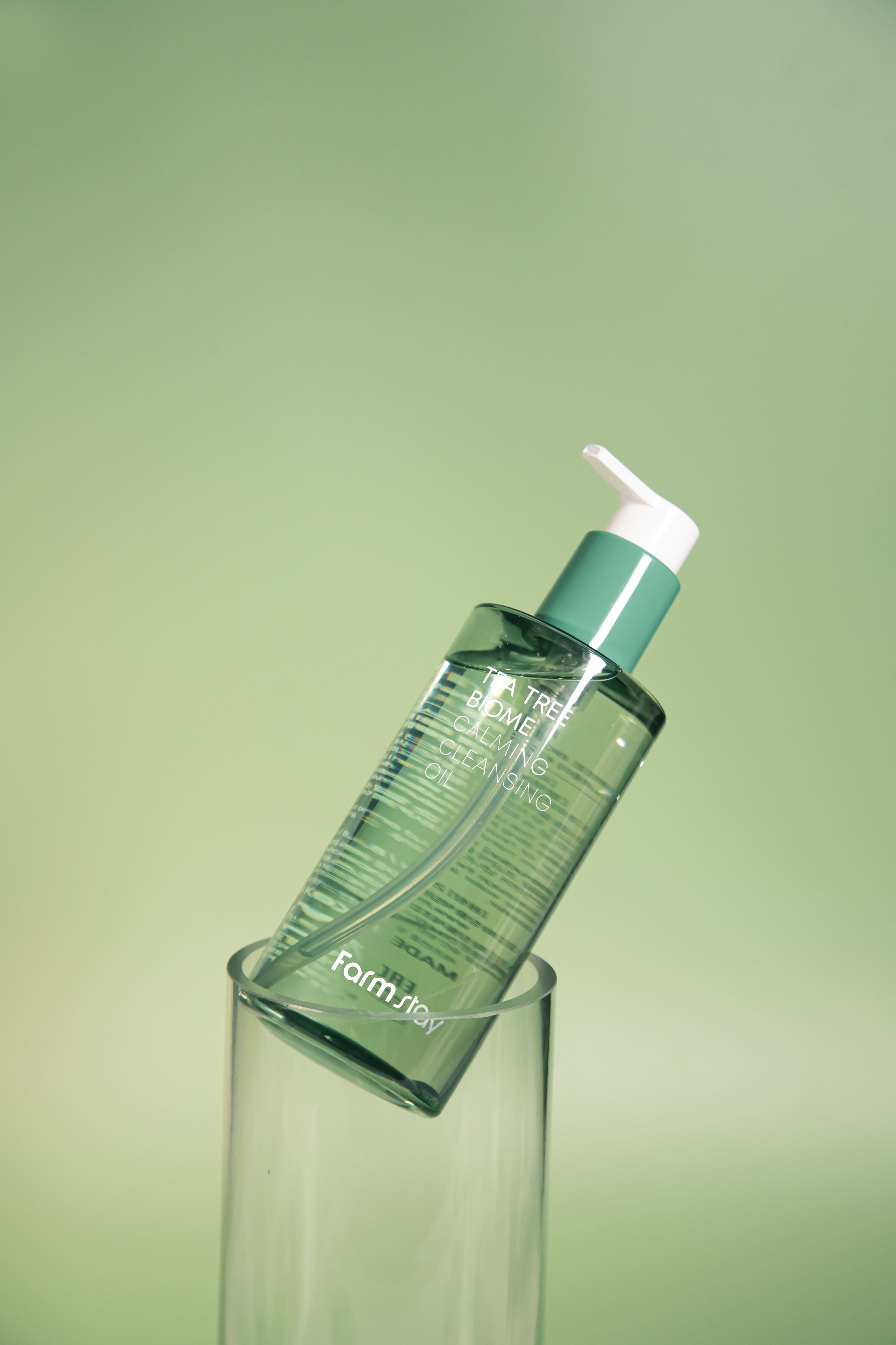 Farmstay Tea Tree Calming Cleansing Oil