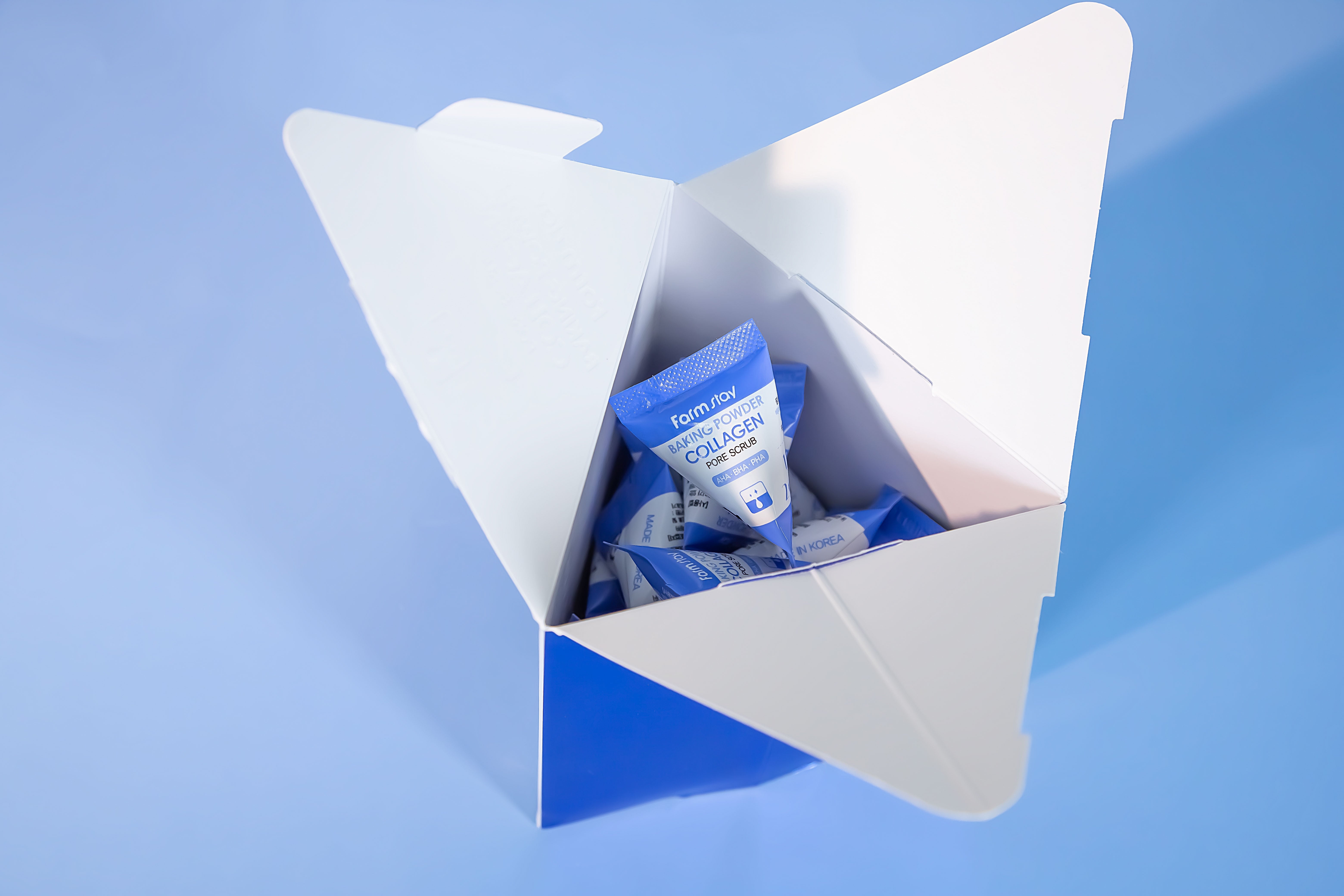 Farmstay Baking Powder Collagen Pore Scrub 25pcs