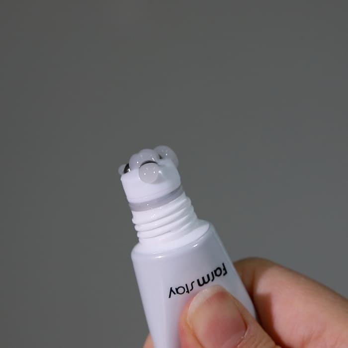 Farmstay Collagen Rolling Eye Serum Water Full Moist